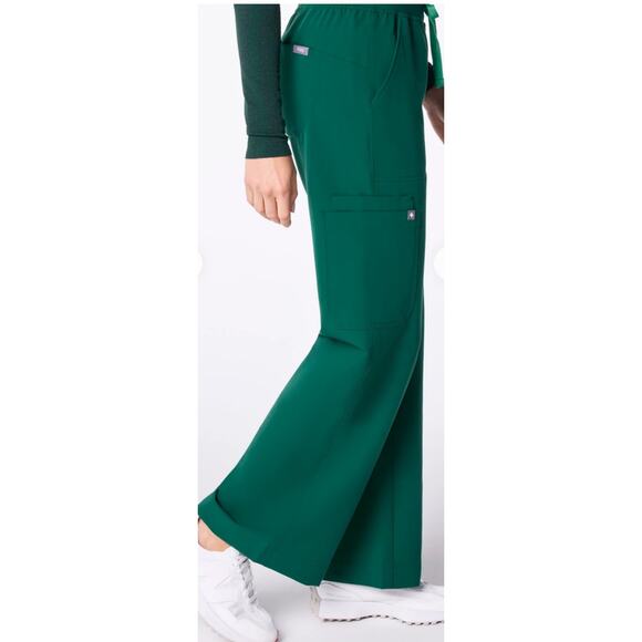 Figs Ladies Technical Collection High Waisted Size Medium Scrub Bottoms - Picture 1 of 8